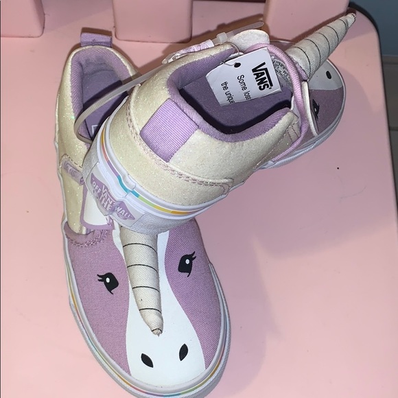 🦄 Vans - Picture 2 of 4